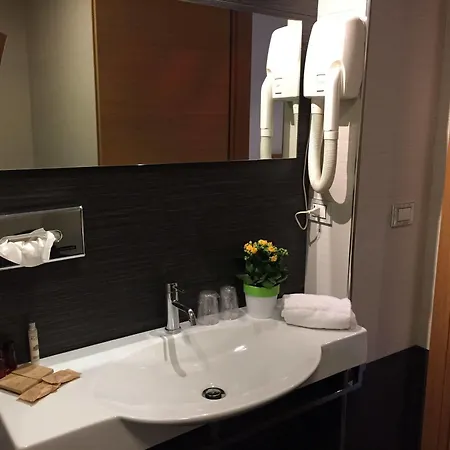 Grande Alfeo Otel 4*
